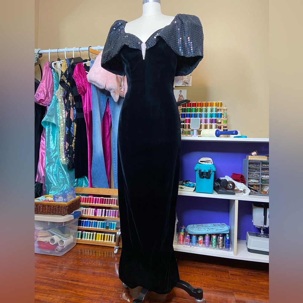 LAST CALL VINTAGE 80s VELVET DRESS